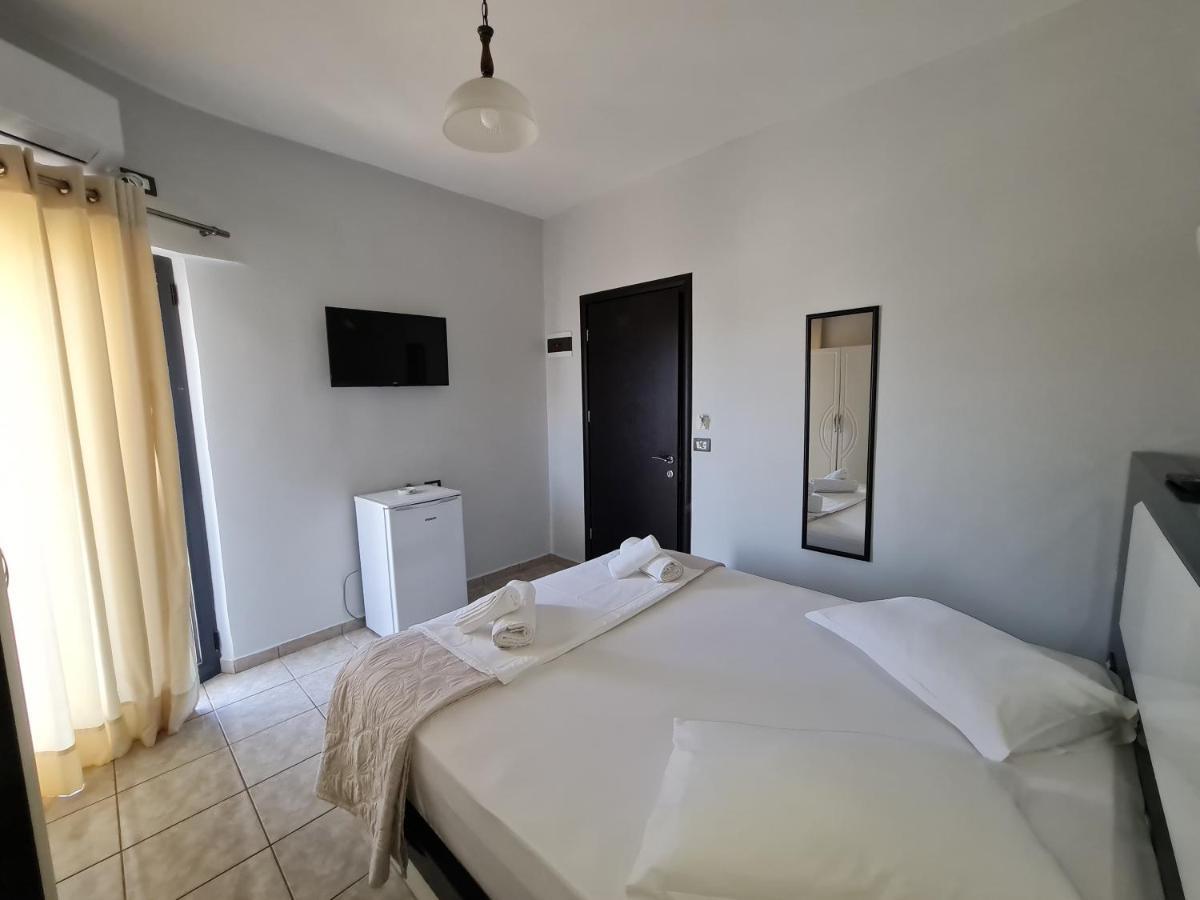Hotel Ardiani Ксамил Экстерьер фото