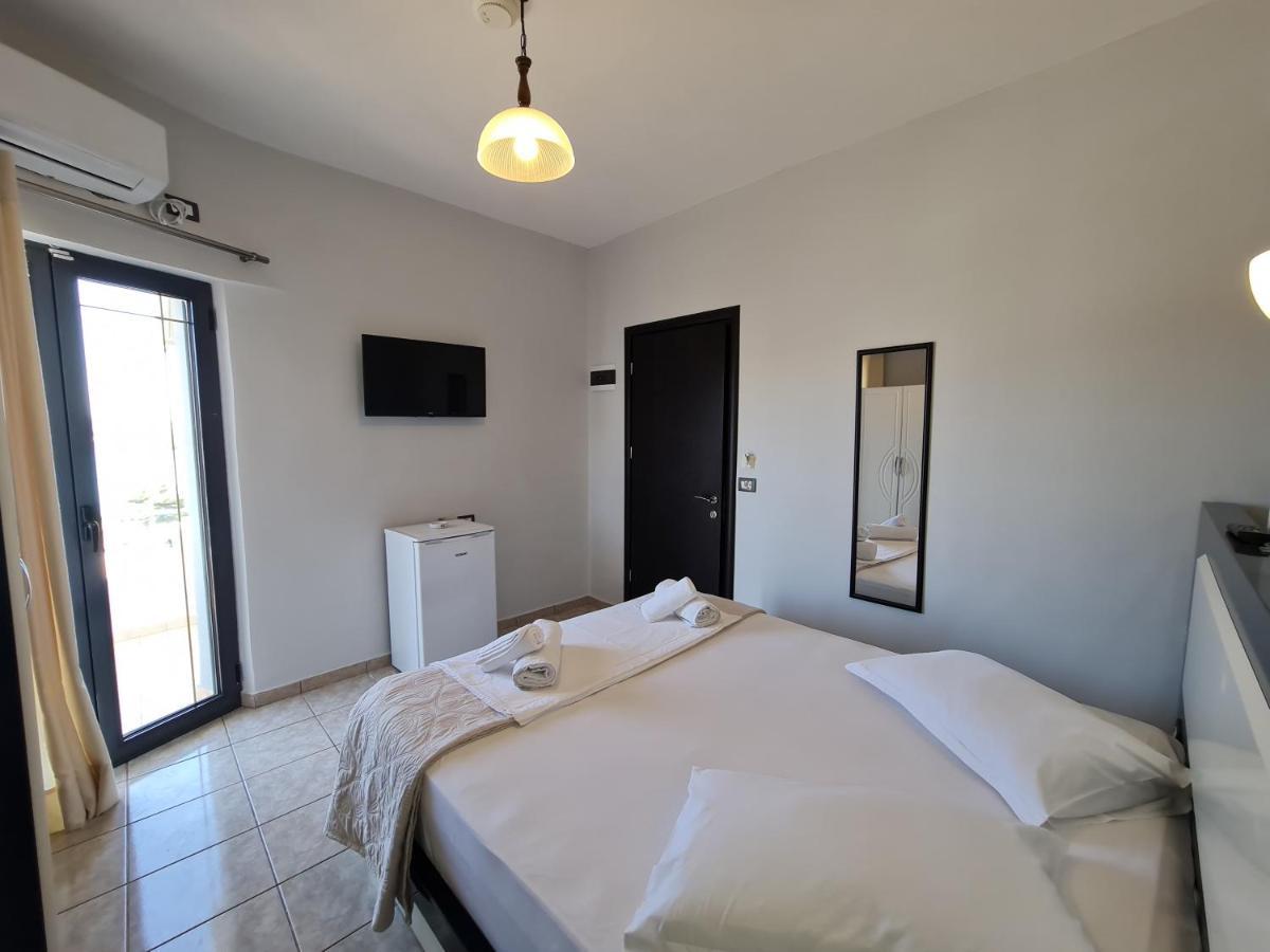 Hotel Ardiani Ксамил Экстерьер фото