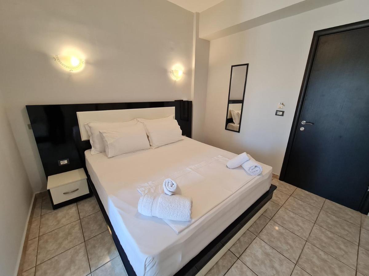 Hotel Ardiani Ксамил Экстерьер фото
