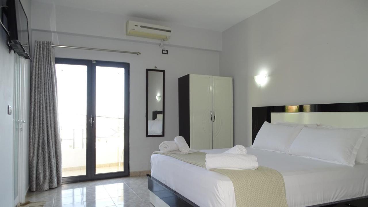 Hotel Ardiani Ксамил Экстерьер фото