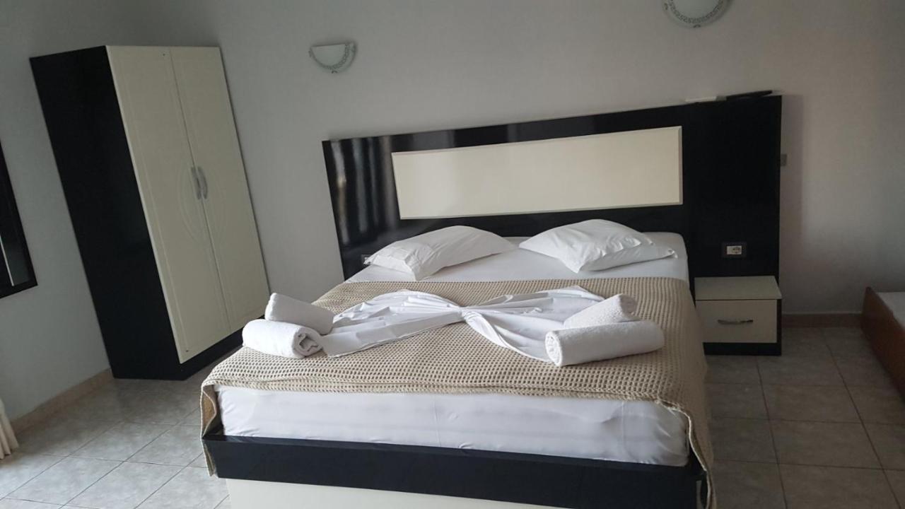 Hotel Ardiani Ксамил Экстерьер фото